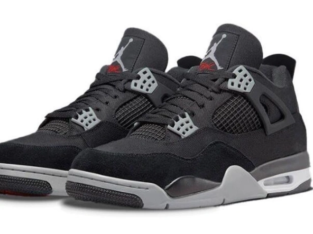 CANVAS Jordan SE DH7138-006 4 Retro Black 0703